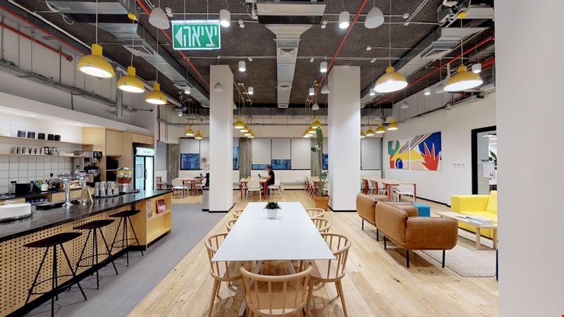 Derech Ha'atzmaut 45 Coworking