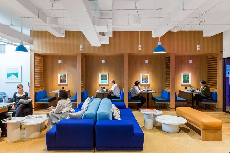 450 Park Ave S Coworking