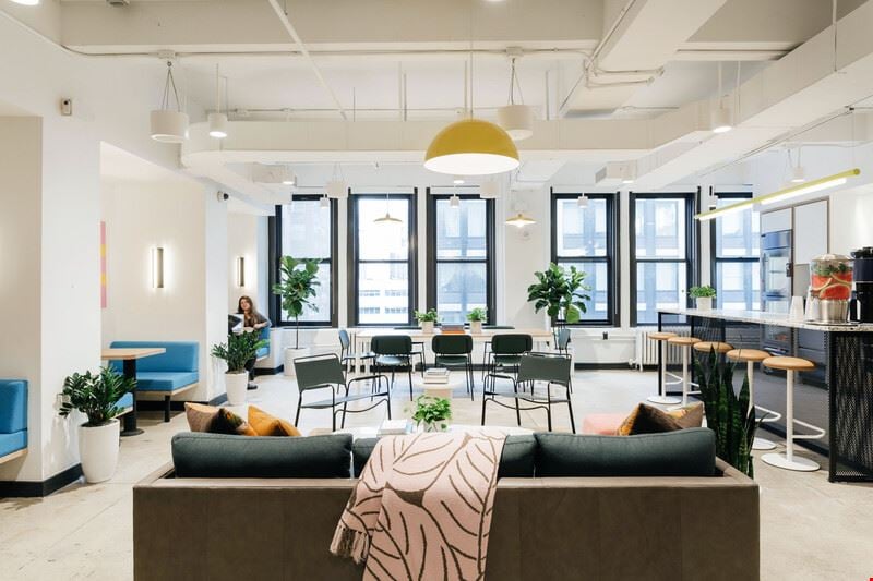 214 W 29th St Coworking