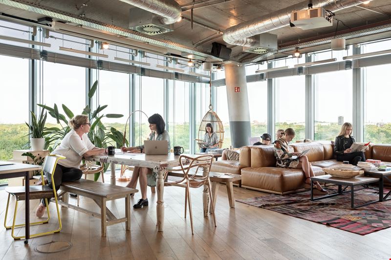 11 Neue Bahnhofstraße Coworking