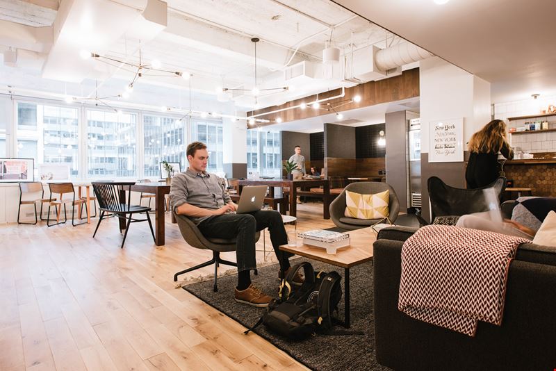 300 Park Ave Coworking