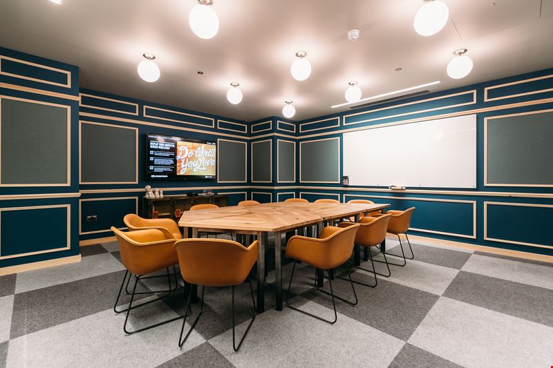 41 Corsham St Conference Room